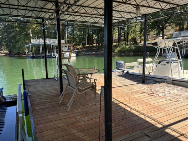 30' x 28' Flat Top with Sundeck Steel Dock - Image 3