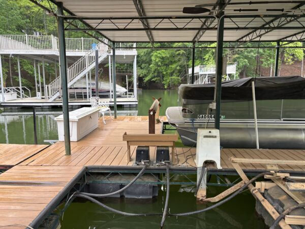 32' x 32' Flat Roof Steel Dock - Image 3