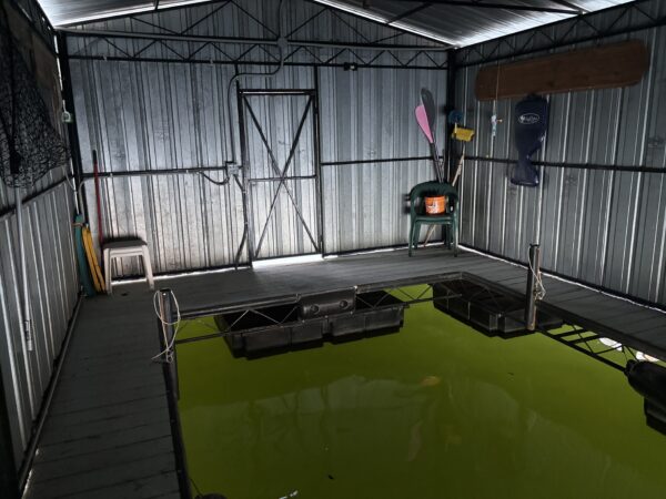 28' x 32' Enclosed Steel Dock - Image 3