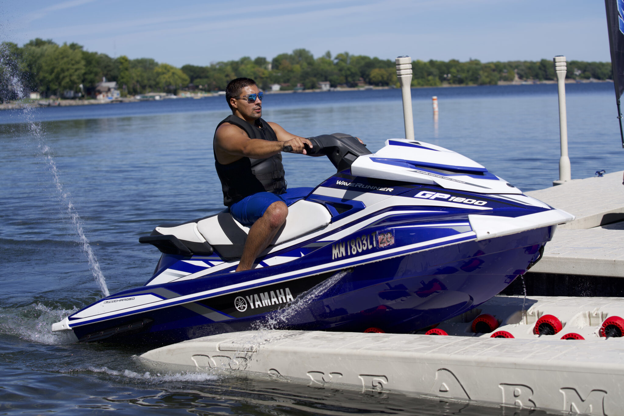 Pro Port jet ski dock for floating docks